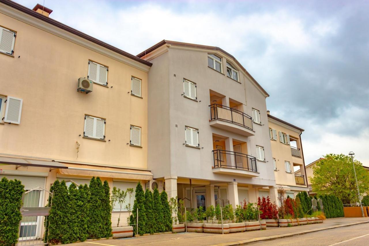 Apartment Botic Poreč Eksteriør bilde