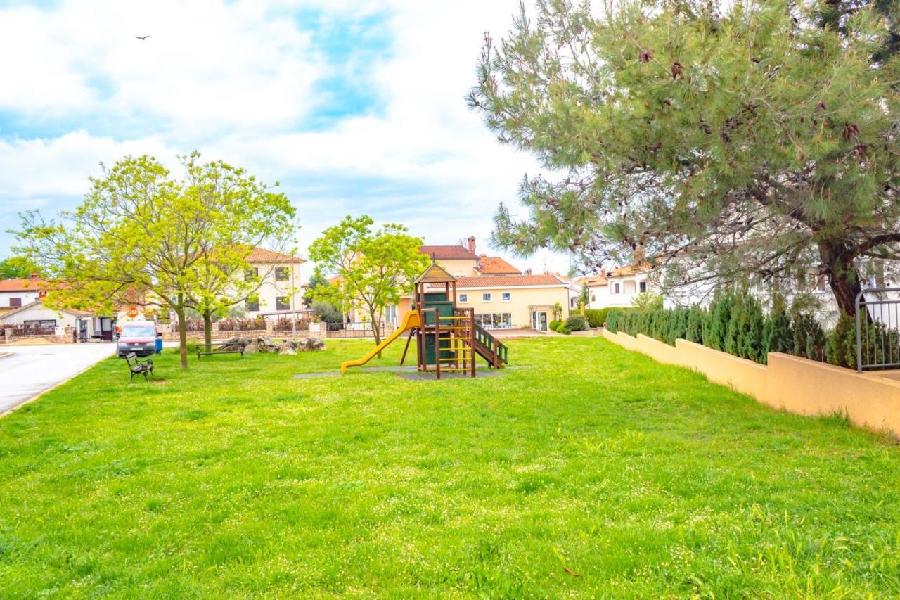 Apartment Botic Poreč Eksteriør bilde